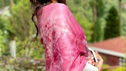 पश्चिम बंगाल: टीएमसी एमपी और एक्ट्रेस नुसरत जहां बनीं मां, कोलकाता के हॉस्पीटल में दिया बेटे को जन्म