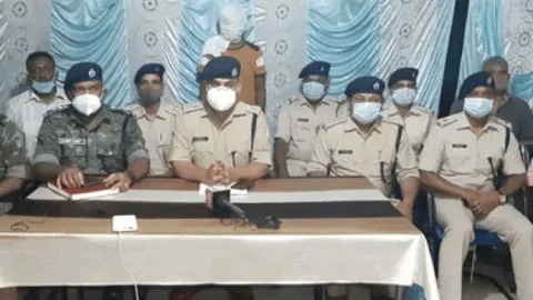 खूंटी:  दो आदिवासी युवती से गैंगरेप का एक आरोपी अरेस्ट, अन्य कीखोज में रेड जारी