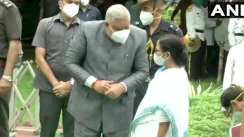 पश्चिम बंगाल: विधानसभा सेशन शुरू होते ही बीजेपी विधायकों का हंगामा, चार मिनट में ही गवर्नर ने बजट अभिभाषण को किया समाप्त