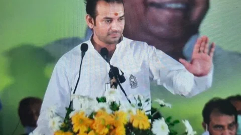 बिहारः लालू के 'लाल' तेजप्रताप बेचेंगे चावल, स्लोगन दिया- अपना उपजाओ, अपना खाओ