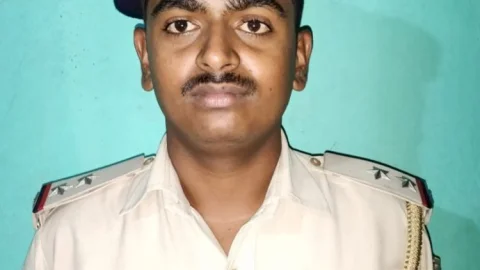 धनबाद:बरोरा थानेदार बंधन तिर्की लाइन क्लोज, सब इंस्पेक्टर नीरज कुमार बने नये ओसी