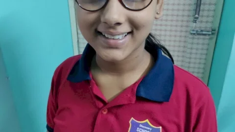 डिस्कवरी स्कूल सुपर लीग सामान्य ज्ञान क्विज प्रतियोगिता में प्रियशी सुमन को मिला दूसरा स्थान 