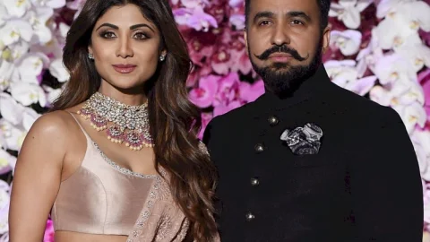 अश्लील वीडियो मामले में जेल में बंद शिल्पा शेट्टी के हसबैंड  राज कुंद्रा को मुंबई कोर्ट से मिली बेल