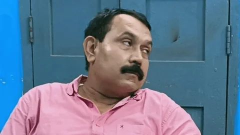 धनबाद:अग्निशमन विभाग के Sub Officer को ACB ने आठ हजार रुपये घूस लेते किया अरेस्ट