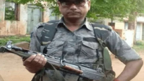 हजारीबाग:पुलिस लाइन में चली गोली, एक कांस्टेबल की मौत
