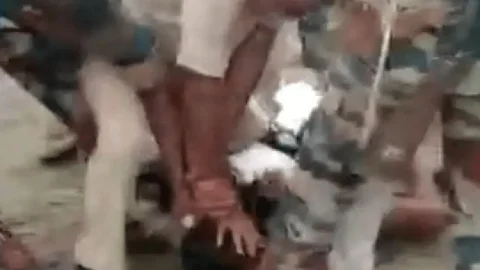भागलपुर: एक्युज्ड को बेहरमी से पिटाई मामले का वीडियो वायरल,  थानाध्यक्ष-ASI सस्पेंड, पूरी सैप बल लाइन क्लोज