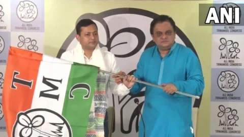 पश्चिम बंगाल: बीजेपी एमएलए तन्मय घोष तृणमूल कांग्रेस में  शामिल