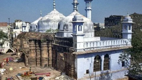 इलाहाबाद हाई कोर्ट ने वाराणसी में ज्ञानवापी मस्जिद केस की सुनवाई पर लगाई रोक, नहीं होगा ASI सर्वे