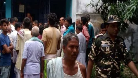 सीतामढ़ी:  सोनबरसा में बिजनसमैन के घर दिनदहाड़े डकैती, लाखों लूटकर नेपाल भागे क्रिमिनल