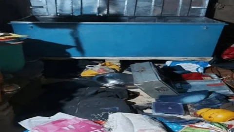सीतामढ़ी: बेला में  दो घरों में डाका, चार लोग जख्मी
