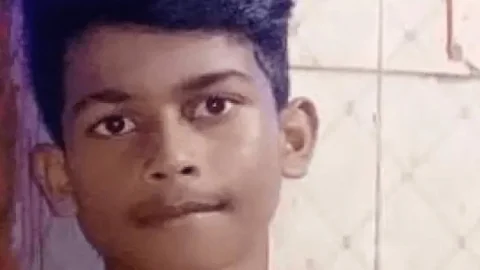 सीतामढ़ी: रीगा में दिनदहाड़े रोड पर स्टूडेंट की चाकू मारकर मर्डर