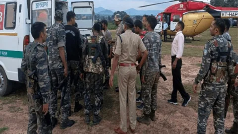 लातेहार: जगड़ा पहाड़ से 24 घंटे बाद उतरा नक्सली का बॉडी, खुफिया एजेंसी की विफलता उजागर