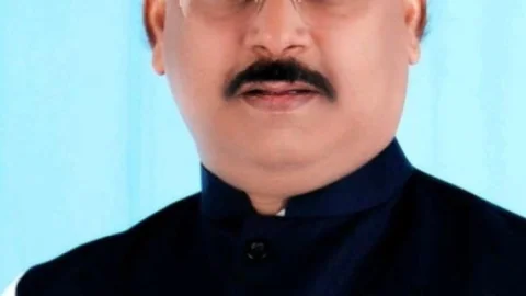  आरपीएन के बीजेपी ज्वाइन करते ही संतोष सिंह ने बोला हमला: कहा- नहीं थे कांग्रेसी विचारधारा के