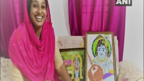 केरल: भगवान श्रीकृष्ण की खूबसूरत पेंटिंग बनाती है एक मुस्लिम महिला