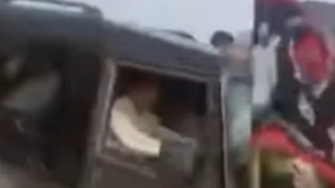 लखीमपुरी खीरी: केंद्रीय गृह राज्यमंत्री का बेटा थार में था,CCTV फुटेज में जीप में बैठते हुए दिखाई दिया आशीष मिश्र