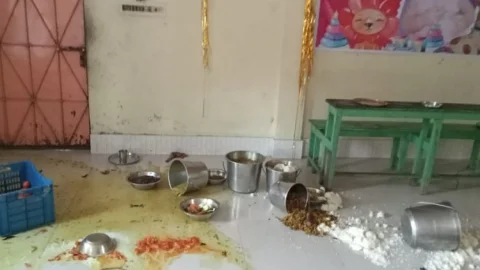 बांग्लादेश: नोआखाली में इस्कॉन मंदिर पर हमला, भीड़ ने की तोड़फोड़,मारपीट में कई श्रद्धालु जख्मी