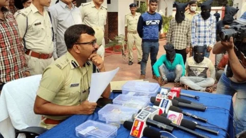 पटना: तेल बिजनसमैन से 50 लाख कैश लूटकांड का खुलासा, पुलिस ने   गैंग लीडर समेत पांच क्रिमिनलों को किया अरेस्ट