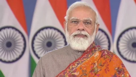 तीनों कृषि कानूनों को वापस लेने का पीएम नरेंद्र मोदी ने किया एलान, कहा-उनकी तपस्या में ही कुछ कमी रह गई होगी… 