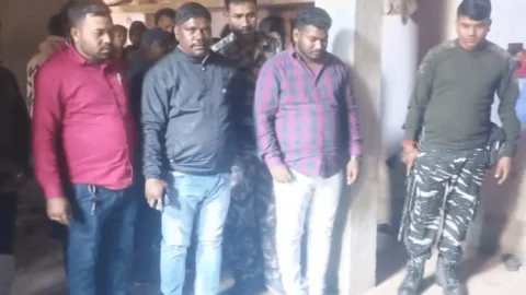 बोकारो: नावाडीह में घर से मिली सीसीएल स्टाफ-वाइफ व बेटे की बॉडी, जहर खाकर सुसाइड किये जाने की आशंका