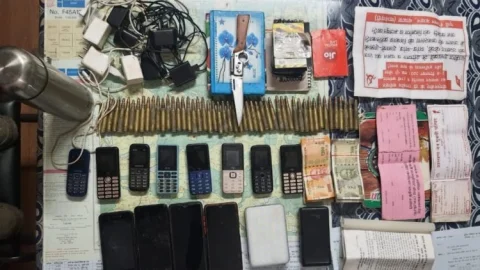 लातेहार: पुलिस और जेजेएमपी उग्रवादियों के बीच एनकाउंटर, 150 राउंड फायरिंग, 50 कारतूस, लेवी वसूली की जानेवाली रसीद बरामद