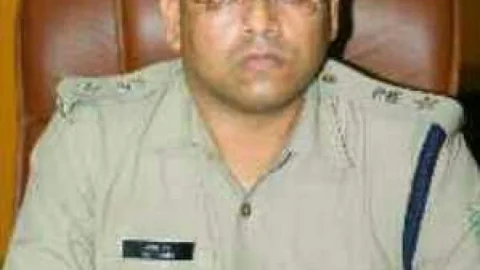 गिरिडीह के एसपी के घर का ताला तोड़कर चोरी, देवघर पैतृक घर में चोरों ने किया हाथ साफ