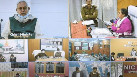 बिहार: सीएम नीतीश कुमार ने अफसरों को चेताया- हर हाल में ठीक करें लॉ एंड ऑर्डर, बर्दाश्त नहीं होगी लापरवाही