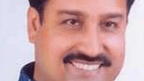 बिहार: लड़की के अपहरण मामले में फंसे बीजेपी MLA विनय बिहारी, पटना के अगमकुआं पुलिस स्टेशन में FIR