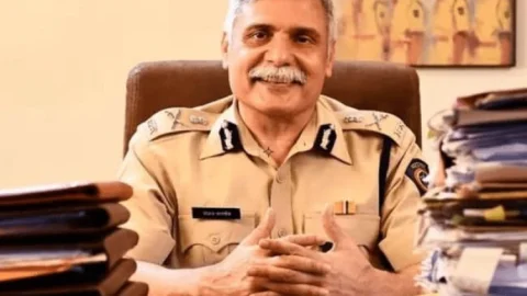 महाराष्ट्र: संजय पांडे को बनाया गया मुंबई का पुलिस कमिश्नर
