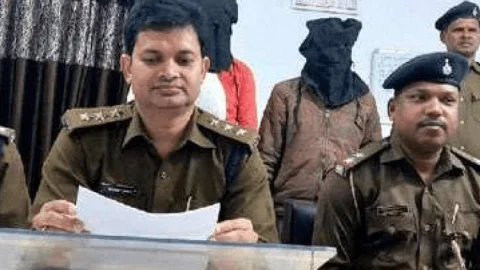 साहिबगंज: बैंक मैनेजर ने ही कस्टमर्स के अकाउंट से उड़ा लिये लाखों रुपये, तीन अरेस्ट