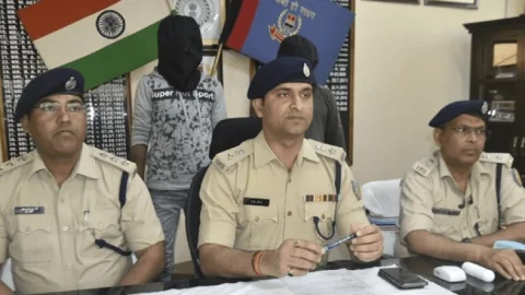 रांची: बिल्डर के पैसे हड़पने के लिए जमीन कारोबारी ने खुद पर करायी थी फायरिंग, मोबाइल और पैसे लुटवाया और बेच दी