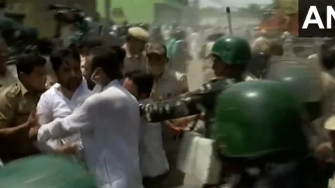 नई दिल्ली मदनपुर खादर में अतिक्रमण हटाने का विरोध,पथराव, AAP एमएलए अमानतुल्लाह खान पुलिस कस्टडी में