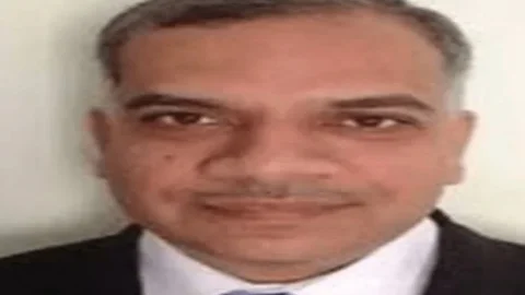 श्रीनिवासन सी मुदगेरिकर बने HURL के नये MD, एके गुप्ता ने दिया इस्तीफा