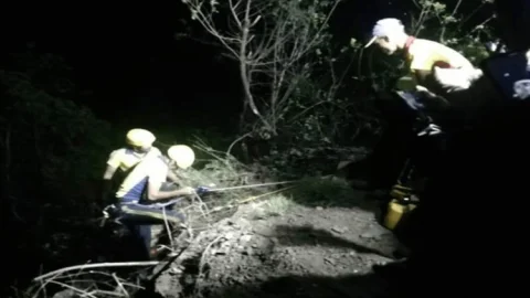 उत्तराखंड: यमुनोत्री नेशनल हाईवे पर खाई में गिरी पैसेंजर्स से भरी बस, 26 की मौत कई घायल