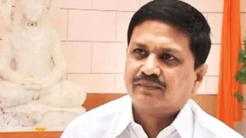 गुजरात: पाटीदार नेता नरेश पटेल एक्टिव पॉलिटिक्स में नहीं उतरेंगे, स्टेट में कांग्रेस की उम्मीदों को लगा झटका
