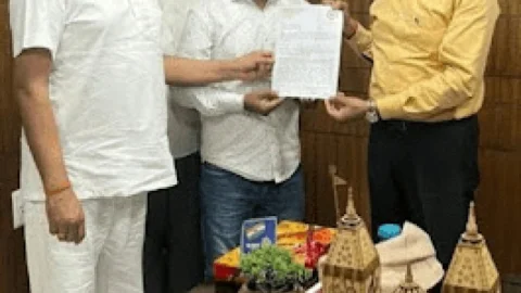 मुहम्मदाबाद का नाम बदलकर अष्ट शहीद नगर एवं शेरपुर गांव को शहीद सेनानी गांव का दर्जा देने की मांग