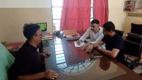 कैश के साथ पश्चिम बंगाल में पकड़ाये झारखंड कांग्रेस के तीनों MLA पार्टी से सस्पेंड, इरफान, राजेश व नमन के खिलाफ FIR