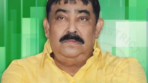 पश्चिम बंगाल: टीएमसी लीडर अनुब्रत मंडल को CBI ने किया अरेस्ट, पशु तस्करी मामले में की गयी ऐक्शन