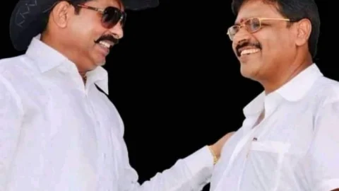 अनंत सिंह के खास मास्टर को मिली नीतीश कैबिनेट में जगह, राजभवन के बाहर लगे छोटे सरकार जिंदाबाद के नारे