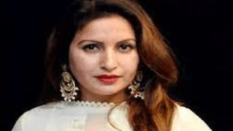 सोनाली फोगाट के साथ रेप व ब्लैकमेलिंग, भाई ने PA सुधीर और उसके दोस्त सुखविंदर पर लगाये गंभीर आरोप