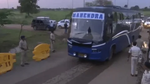 झारखंड से UPA के 32 MLA रायपुर शिफ्ट, CM हेमंत सोरेन बोले-षड्यंत्रकारियों को देंगे तरीके से जवाब