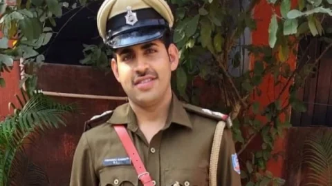भौंरा ओपी इंचार्ज SI हिमांशु के इलाज में तन, मन और धन से जुटी है धनबाद पुलिस