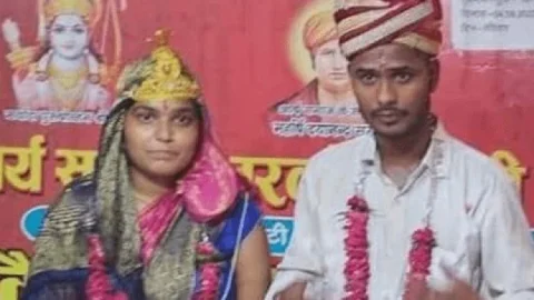 उत्तर प्रदेश : लड़की ने बदला धर्म, प्रेमी संग मंदिर में की शादी, अब परिवार वालों से जान का खतरा, मांगी सुरक्षा