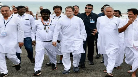 Bharat Jodo Yatra : 150 दिन, 3570 किमी यात्रा, कंटेनर में रात गुजारेंगे राहुल गांधी