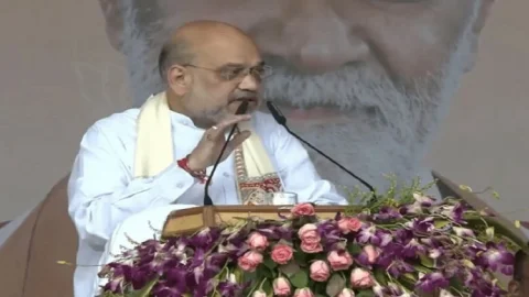 बिहार: लालू-नीतीश के जंगलराज से डरना नहीं, ऊपर है मोदी गवर्नमेंट: अमित शाह