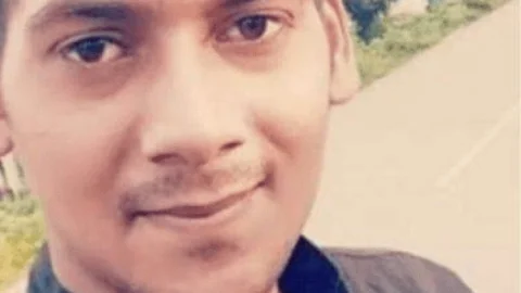 बिहार: आरा में BSF रिटायर्ड सब इंस्पेक्टर के बेटे की मर्डर दोस्त ने रात में मोबाइल पर काल कर बुलाया था बाहर