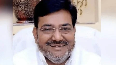 बृजलाल खाबरी उत्तर प्रदेश कांग्रेस कमेटी के अध्यक्ष नियुक्त, छह प्रांतीय अध्यक्ष भी बनाये गये   