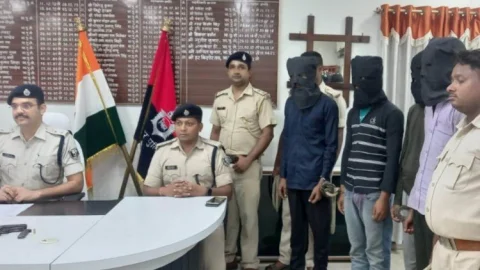 बिहार: सीतामढ़ी में लूटकांड का खुलासा, सोनबरसा व परिहार से आठ अरेस्ट
