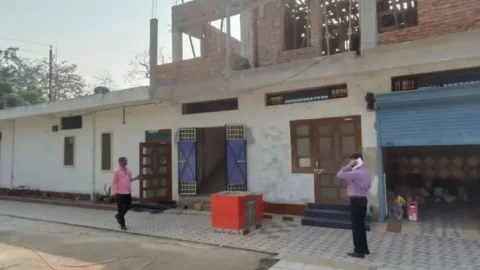 बिहार: एजुकेशन डिपार्टमेंट की डिप्टी डायरेक्टर करोड़ों की मालकीन, कैश में खरीदी इनोवा-स्कॉर्पियो