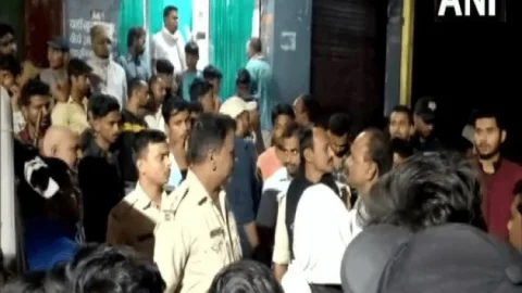 बिहार: पटना में वर्चस्व को लेकर दो गुटों के बीच फायरिंग, महिला और युवक को लगी गोली   