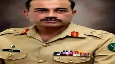 पाकिस्तान: लेफ्टिनेंट जनरल असीम मुनीर के नये आर्मी चीफ बने, प्रसिडेंट ने एप्वाइंटमेंट पर लगायी मुहर